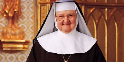 La Teología del Riesgo o el secreto de Madre Angélica para fundar EWTN